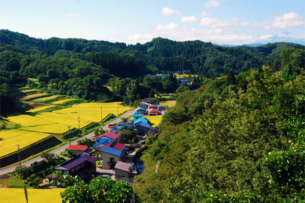 東由利法内集落の風景